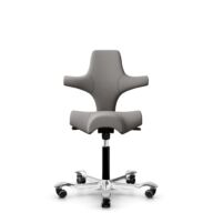 HÅG Capisco 8106 - Oceanic (Camira) - Recyceltes Polyester - OCI008 - Warm grey - Schwarz - 150mm (Sitzhöhe 40-55cm) - Weiche Rollen für harte Böden thumbnail