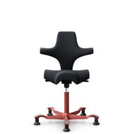 HÅG Capisco 8106 - Oceanic (Camira) - Gerecycled Polyester - OCI001 - Black - Framekleur - Blush Rose - Gasveer - 200 mm (Zithoogte 46-64cm) - Vloercontact - Glijdoppen - Voetenring - Nee, geen voetenring - Voetster - Nee, voetster in framekleur thumbnail