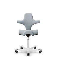 HÅG Capisco 8106 - Sirdal (GU) - Laine - SRD120 Light grey - Blanc - 150 mm (hauteur d’assise 40–55 cm) - Roues dures pour sols souples thumbnail