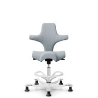 HÅG Capisco 8106 - Sirdal (GU) - Wol - SRD120 Light grey - Framekleur - Wit - Gasveer - 200 mm (Zithoogte 46-64cm) - Vloercontact - Glijdoppen - Voetenring - Ja, in framekleur - Voetster - Nee, voetster in framekleur thumbnail