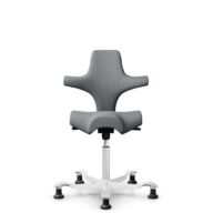 HÅG Capisco 8106 - Steelcut Trio 3 (Kvadrat) - Laine / Polyamide - STT153 - Grey - Blanc - 265 mm (hauteur d’assise 53–79 cm) - Patins thumbnail