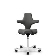 HÅG Capisco 8106 - Steelcut Trio 3 (Kvadrat) - Laine / Polyamide - STT383 - Charcoal - Blanc - 265 mm (hauteur d’assise 53–79 cm) - Roues souples pour sols durs thumbnail