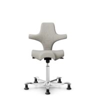 HÅG Capisco 8106 - Steelcut Trio 3 (Kvadrat) - Wol / Polyamide - STT213 - Light beige - Framekleur - Wit - Gasveer - 200 mm (Zithoogte 46-64cm) - Vloercontact - Glijdoppen - Voetenring - Nee, geen voetenring - Voetster - Ja, voetster in gepolijst alumi... thumbnail