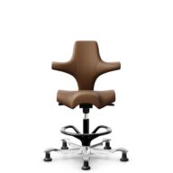 HÅG Capisco 8106 - Paloma Soft (Wollsdorf) - Semi-Anilinleder - PL05429 Cognac - Schwarz - 265 mm (Sitzhöhe 53-79cm) - Bodengleiter thumbnail