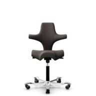 HÅG Capisco 8106 - Elmosoft (Elmo) - Cuir semi-aniline - EL93068 - Dark brown - Noir - 200 mm (hauteur d’assise 46–64 cm) - Roues souples pour sols durs thumbnail