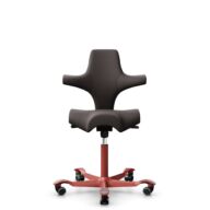 HÅG Capisco 8106 - Elmosoft (Elmo) - Cuir semi-aniline - EL93068 - Dark brown - Blush Rose - 200 mm (hauteur d’assise 46–64 cm) - Roues dures pour sols souples thumbnail
