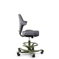 HÅG Capisco 8106 - Xtreme (Camira) - Recyceltes Polyester - EXR081 - Grey - Moss Grey - 265 mm (Sitzhöhe 53-79cm) - Weiche Rollen für harte Böden thumbnail