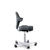 HÅG Capisco 8106 - Select (Gabriel) - Laine / Polyamide - SC60003 - Grey - Argent - 150 mm (hauteur d’assise 40–55 cm) - Roues dures pour sols souples thumbnail