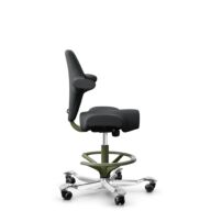 HÅG Capisco 8106 - Select (Gabriel) - Laine / Polyamide - SC60051 - Charcoal - Moss Grey - 265 mm (hauteur d’assise 53–79 cm) - Roues dures pour sols souples thumbnail