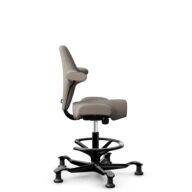 HÅG Capisco 8106 - Select (Gabriel) - Laine / Polyamide - SC60129 - Beige - Noir - 265 mm (hauteur d’assise 53–79 cm) - Patins thumbnail