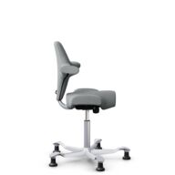HÅG Capisco 8106 - Select (Gabriel) - Laine / Polyamide - SC60131 - Light ash grey - Argent - 200 mm (hauteur d’assise 46–64 cm) - Patins thumbnail