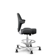HÅG Capisco 8106 - Select (Gabriel) - Laine / Polyamide - SC60134 Dark Grey - Argent - 265 mm (hauteur d’assise 53–79 cm) - Patins thumbnail