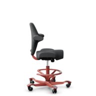 HÅG Capisco 8106 - Select (Gabriel) - Laine / Polyamide - SC60134 Dark Grey - Blush Rose - 265 mm (hauteur d’assise 53–79 cm) - Roues dures pour sols souples thumbnail