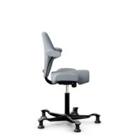 HÅG Capisco 8106 - Select (Gabriel) - Laine / Polyamide - SC60139 - Light grey - Moss Grey - 200 mm (hauteur d’assise 46–64 cm) - Patins thumbnail