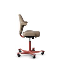 HÅG Capisco 8106 - Select (Gabriel) - Laine / Polyamide - SC61184 - Light brown - Blush Rose - 150 mm (hauteur d’assise 40–55 cm) - Roues souples pour sols durs thumbnail