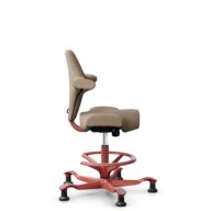 HÅG Capisco 8106 - Select (Gabriel) - Laine / Polyamide - SC61184 - Light brown - Blush Rose - 200 mm (hauteur d’assise 46–64 cm) - Patins thumbnail