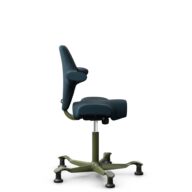 HÅG Capisco 8106 - Select (Gabriel) - Laine / Polyamide - SC66194 - Blue - Moss Grey - 265 mm (hauteur d’assise 53–79 cm) - Patins thumbnail