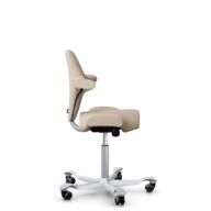 HÅG Capisco 8106 - Select (Gabriel) - Laine / Polyamide - SC61188 - Light beige - Argent - 200 mm (hauteur d’assise 46–64 cm) - Roues souples pour sols durs thumbnail