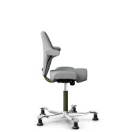 HÅG Capisco 8106 - Capture (Gabriel) - Laine / Polyamide - CPT4102 - Light grey - Moss Grey - 150 mm (hauteur d’assise 40–55 cm) - Patins thumbnail