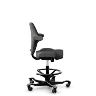 HÅG Capisco 8106 - Capture (Gabriel) - Wolle / Polyamid - CPT4601 - Dark grey - Schwarz - 200 mm (Sitzhöhe 46-64cm) - Harte Rollen für weiche Böden thumbnail