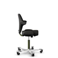 HÅG Capisco 8106 - Capture (Gabriel) - Laine / Polyamide - CPT5501 - Charcoal - Moss Grey - 200 mm (hauteur d’assise 46–64 cm) - Roues souples pour sols durs thumbnail