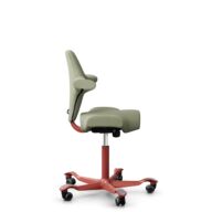 HÅG Capisco 8106 - Capture (Gabriel) - Laine / Polyamide - CPT5101 - Green-grey - Blush Rose - 200 mm (hauteur d’assise 46–64 cm) - Roues souples pour sols durs thumbnail