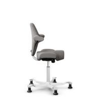 HÅG Capisco 8106 - Oceanic (Camira) - Recyceltes Polyesters - OCI008 - Warm grey - Weiß - 200 mm (Sitzhöhe 46-64cm) - Bodengleiter thumbnail