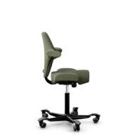 HÅG Capisco 8106 - Sirdal (GU) - Laine - SRD960 - Green - Noir - 200 mm (hauteur d’assise 46–64 cm) - Roues souples pour sols durs thumbnail