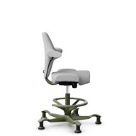 HÅG Capisco 8106 - Steelcut Trio 3 (Kvadrat) - Laine / Polyamide - STT133 - Light grey - Moss Grey - 265 mm (hauteur d’assise 53–79 cm) - Patins thumbnail