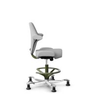 HÅG Capisco 8106 - Steelcut Trio 3 (Kvadrat) - Laine / Polyamide - STT133 - Light grey - Moss Grey - 265 mm (hauteur d’assise 53–79 cm) - Patins thumbnail
