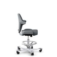 HÅG Capisco 8106 - Steelcut Trio 3 (Kvadrat) - Laine / Polyamide - STT153 - Argent - 200 mm (hauteur d’assise 46–64 cm) - Roues dures pour sols souples thumbnail