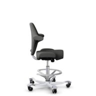 HÅG Capisco 8106 - Steelcut Trio 3 (Kvadrat) - Laine / Polyamide - STT383 - Charcoal - Argent - 265 mm (hauteur d’assise 53–79 cm) - Roues dures pour sols souples thumbnail