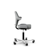 HÅG Capisco 8106 - Steelcut Trio 3 (Kvadrat) - Laine / Polyamide - STT383 - Charcoal - Moss Grey - 265 mm (hauteur d’assise 53–79 cm) - Patins thumbnail