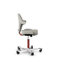 HÅG Capisco 8106 - Steelcut Trio 3 (Kvadrat) - Laine / Polyamide - STT213 - Light beige - Blush Rose - 200 mm (hauteur d’assise 46–64 cm) - Roues souples pour sols durs thumbnail