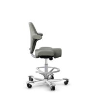 HÅG Capisco 8106 - Paloma Soft (Wollsdorf) - Cuero semi-anilina - ATG55115 - Warm grey - Silver - 200 mm (seat height 46-64cm) - Soft castors for hard floors thumbnail