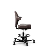 HÅG Capisco 8106 - Paloma Soft (Wollsdorf) - Cuir semi-aniline - ATG55130 - Dark brown - Noir - 200 mm (hauteur d’assise 46–64 cm) - Patins thumbnail