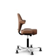 HÅG Capisco 8106 - Elmosoft (Elmo) - Skóra półanilinowa - EL33004 - Cognac - Black - 150mm (seat height 40–55cm) - Glides thumbnail