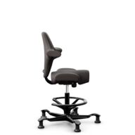 HÅG Capisco 8106 - Elmosoft (Elmo) - Cuir semi-aniline - EL93068 - Noir - 200 mm (hauteur d’assise 46–64 cm) - Patins thumbnail