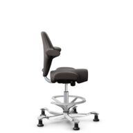 HÅG Capisco 8106 - Elmosoft (Elmo) - Cuir semi-aniline - EL93068 - Dark brown - Argent - 200 mm (hauteur d’assise 46–64 cm) - Patins thumbnail