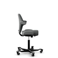 HÅG Capisco 8106 - Cura Loop (Gabriel) - Polyester recyclé - CLP60109 - Grey - Noir - 200 mm (hauteur d’assise 46–64 cm) - Roues dures pour sols souples thumbnail