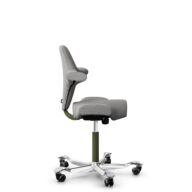 HÅG Capisco 8106 - Cura Loop (Gabriel) - Polyester recyclé - CLP60110 Light grey - Moss Grey - 200 mm (hauteur d’assise 46–64 cm) - Roues dures pour sols souples thumbnail