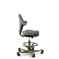 HÅG Capisco 8106 - Cura Loop (Gabriel) - Gerecycled Polyester - CLP61168 Beige-grey - Framekleur - Moss Grey - Gasveer - 265 mm (Zithoogte 53-79cm) - Vloercontact - Zachte wielen t.b.v. harde vloeren - Voetenring - Ja, in framekleur - Voetster - Nee, v... thumbnail