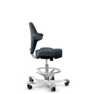 HÅG Capisco 8106 - Cura Loop (Gabriel) - Polyester recyclé - CLP66165 Blue - Argent - 200 mm (hauteur d’assise 46–64 cm) - Roues souples pour sols durs thumbnail